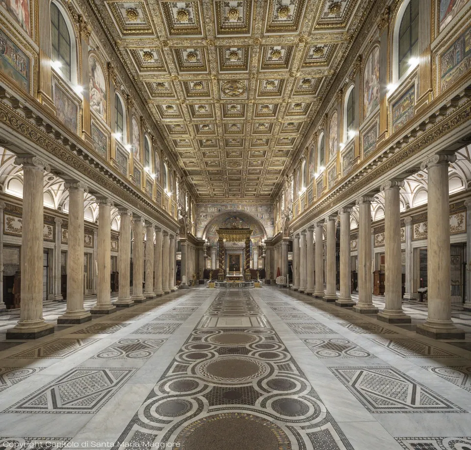 Ambiente do projeto Basílica de Santa Maria Maggiore com áudio K-array aplicado a templos, igrejas e espaços de culto na Itália